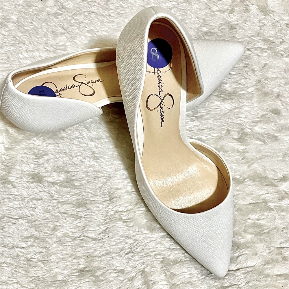 Jessica Simpson Pumps